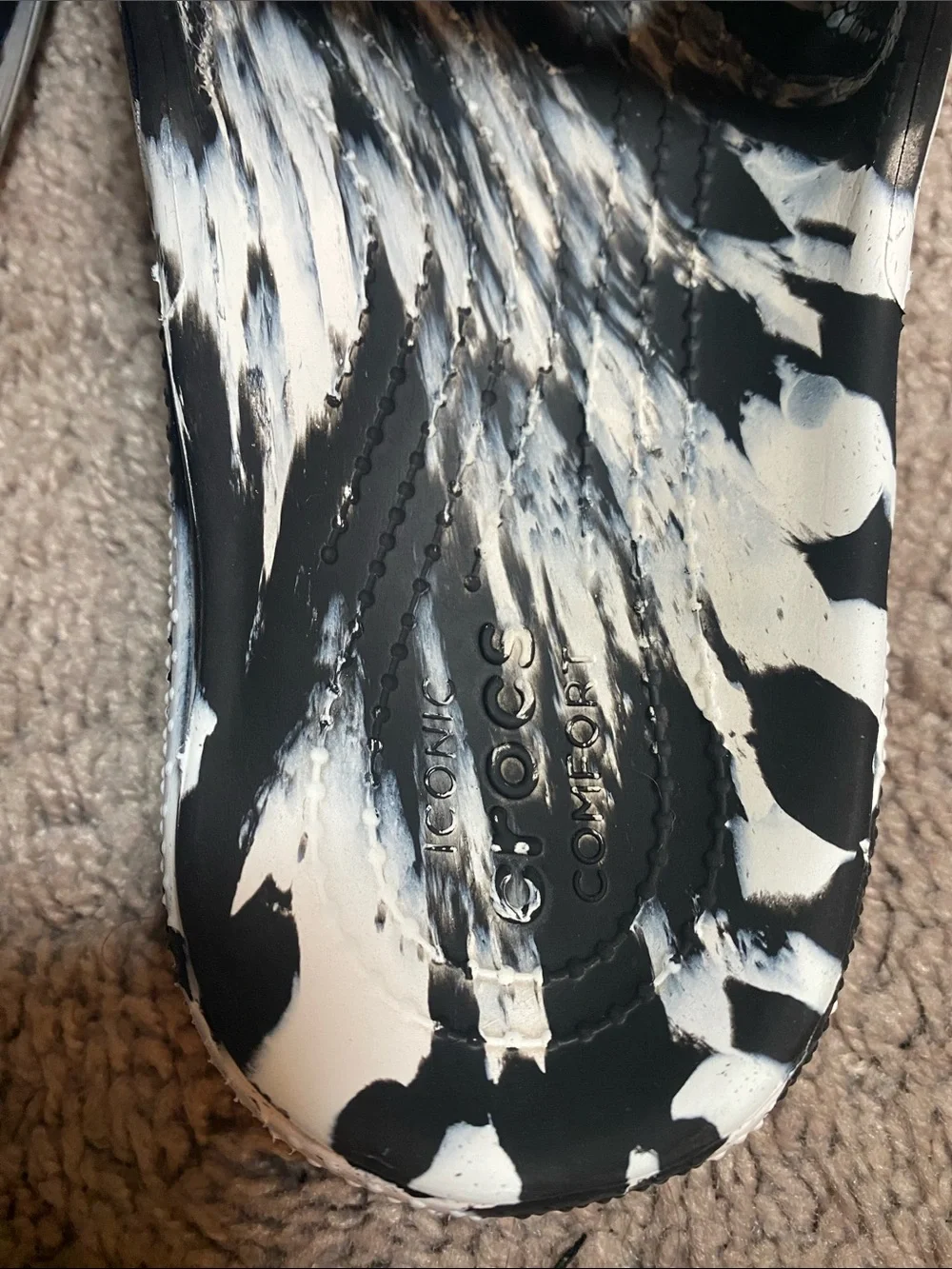 CROCS Classic marble Swirl Slide Sandals slip ons for Women
